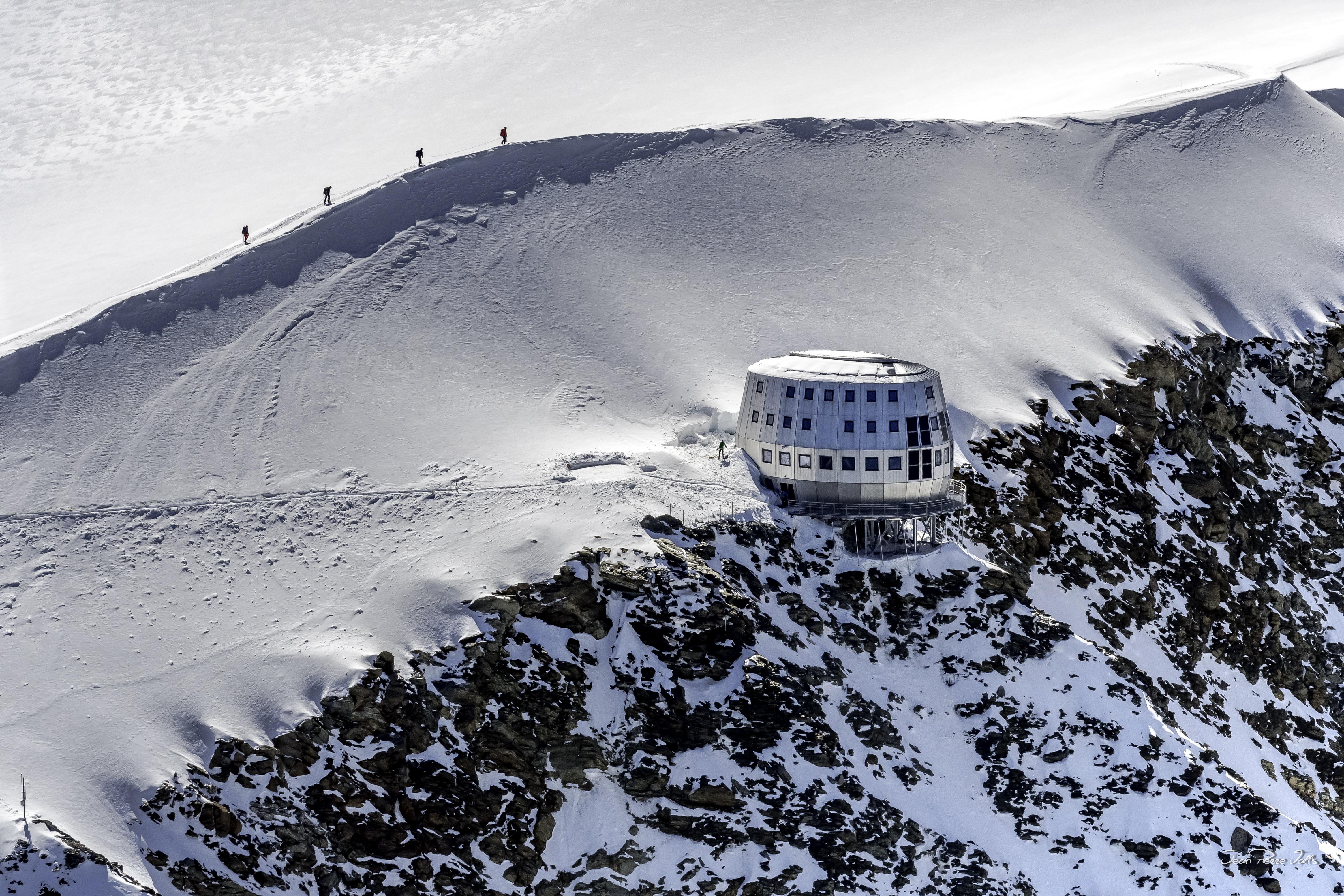 Le Mont Blanc et le refuge du Goûter